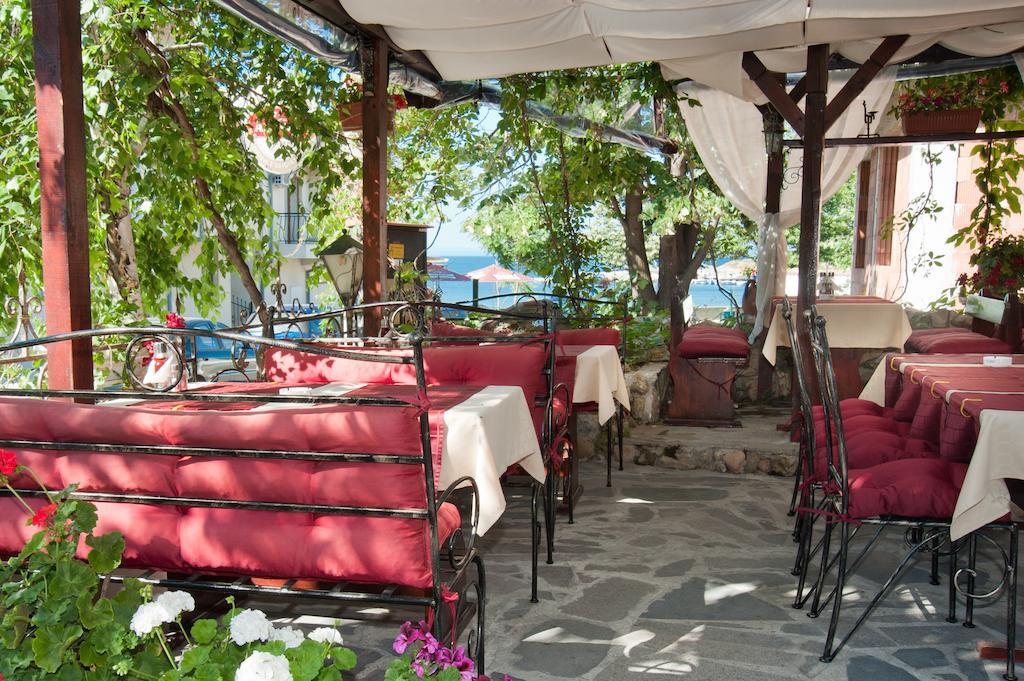 Vromos Guest House Chernomorets Exterior photo